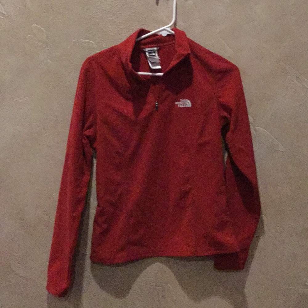 EUC North Face 1/4 zip pullover